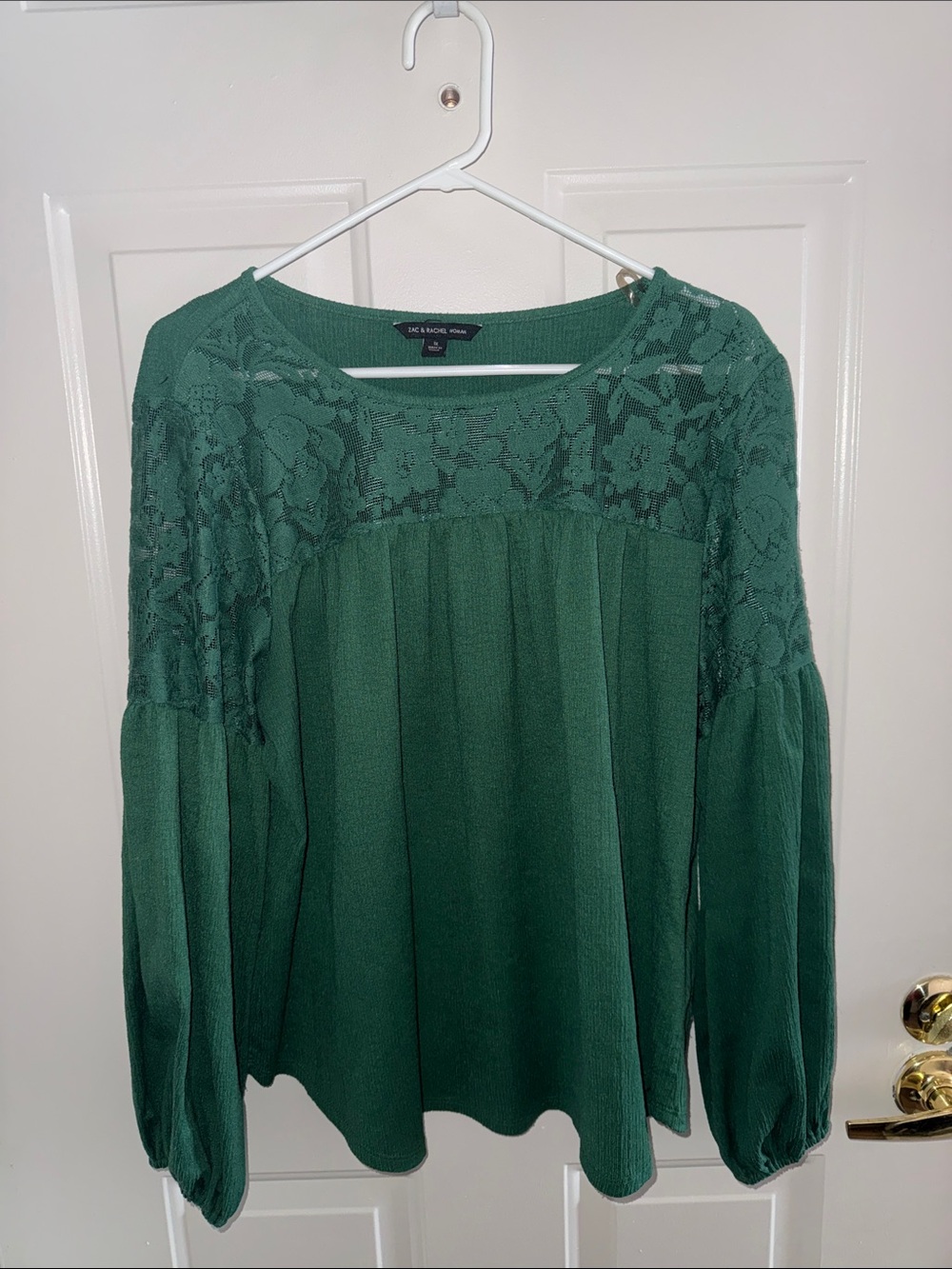 Dark Green Lace Yoke Long Sleeve Blouse